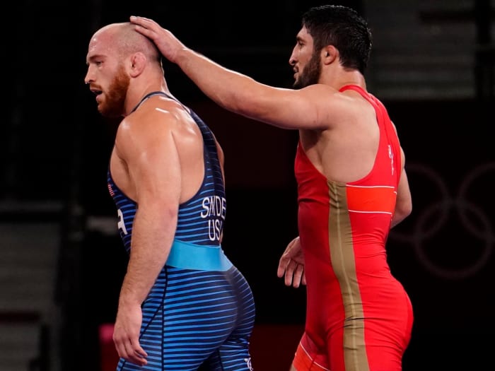 Sadulaev-snyder-inline